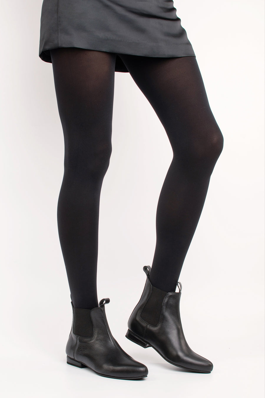 Dafne 2 cm Negro Opaco